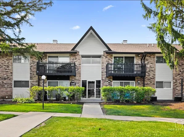 11B Kingery Quarter #107, Willowbrook, IL 60527