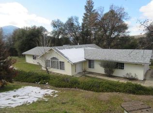 40348 Five Oaks Cir, Oakhurst, CA 93644