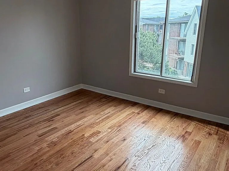 Crestline Villas Apartments — Photo 10