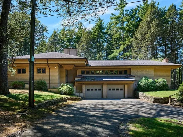 134 Montague Rd, Sunderland, MA 01375