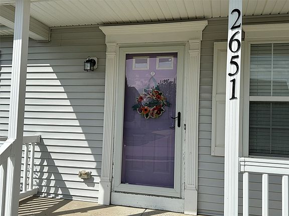 2nd image of 2651 Acorn Dr