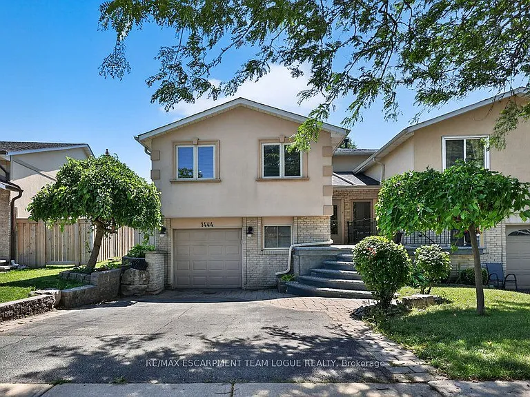 1444 Paddington Ct — Photo 1