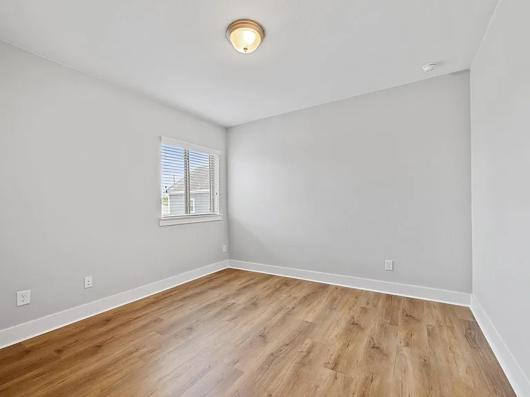 18419 Blue Hollow Heights Dr — Photo 13