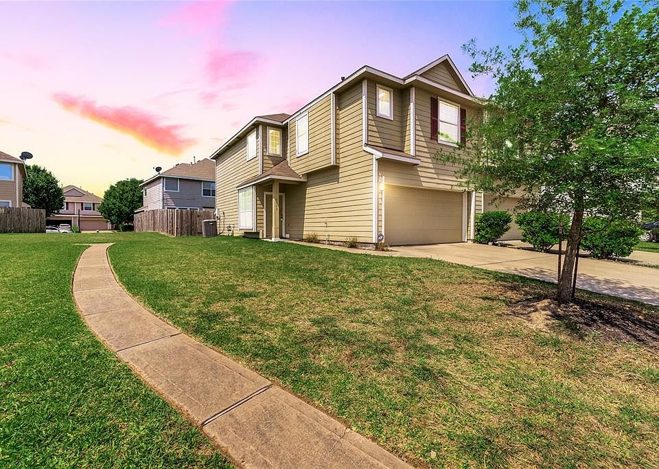 1st image of 6103 Yorkglen Manor Ln