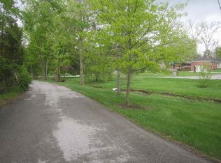 3658 Willowdale Rd, Fort Wayne, IN 46802