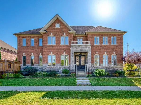 213 8th Ave, New Tecumseth, ON L9R 0H7