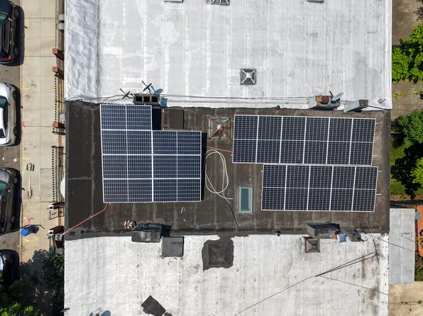 609 Lexington Avenue image 36 of 43