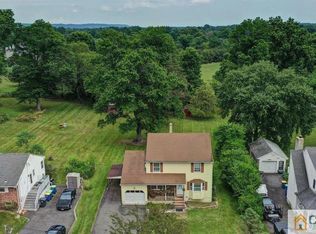 65 Duval St, Bridgewater, NJ 08807