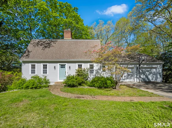 34 Laurel Hill Drive, East Lyme, CT 06357
