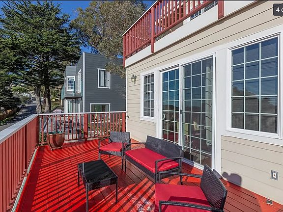 2nd floor balcony