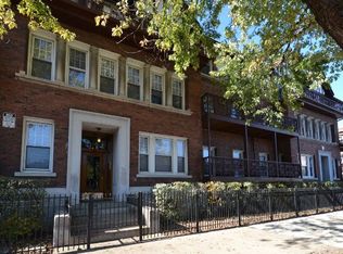 4456 N Sheridan Rd #3, Chicago, IL 60640