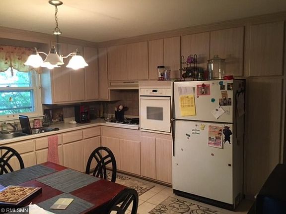 5th image of 1031 S Shore Dr
