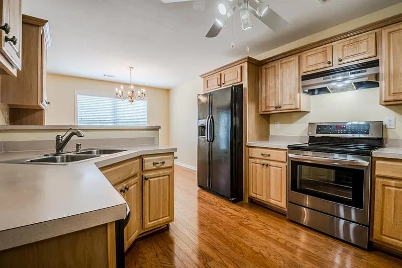 6414 White Walnut Way - 1 — Photo 3