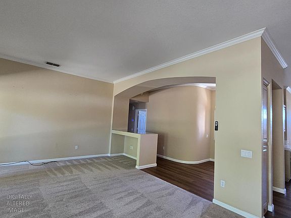 5th image of 7617 School House Ln