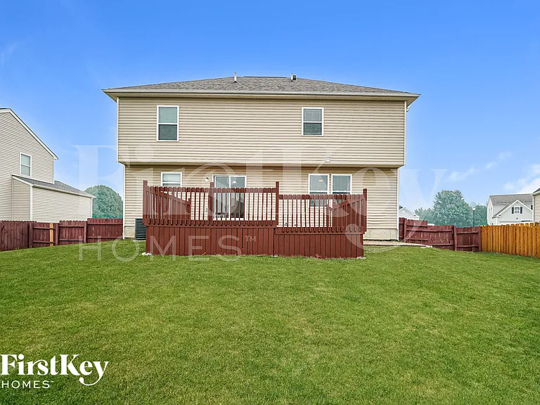 21 Hawthorne Dr — Photo 18
