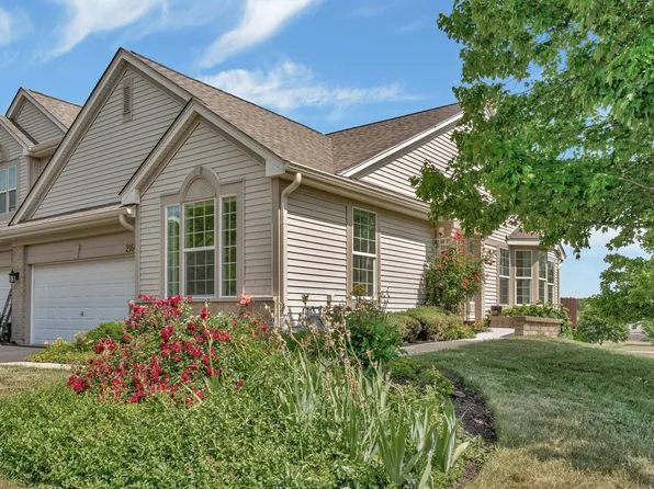2164 Muirfield Ct #2164, Yorkville, IL 60560