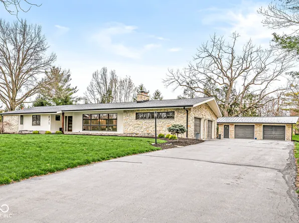 671 Spring Hills Dr, Zionsville, IN 46077