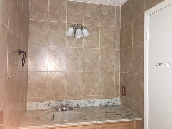2nd image of 2754 Myakka Dr