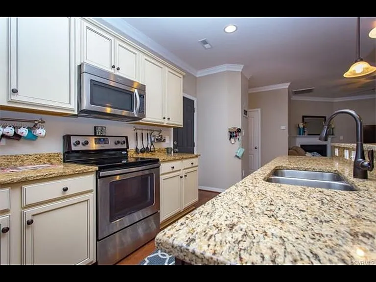 14530 Needham Market Rd — Photo 5