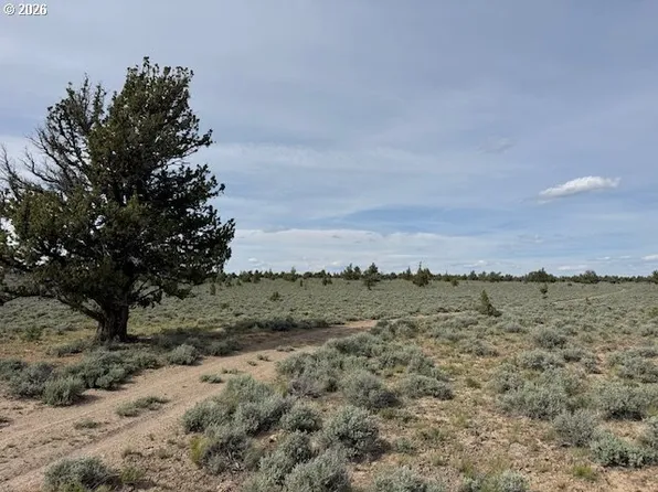 Blm 61 21 Rd #700, Christmas Valley, OR 97641