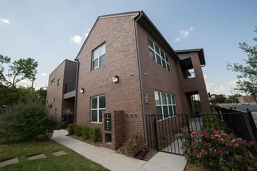 1210 College Ave Photo 1 1210 College Ave Photo 1