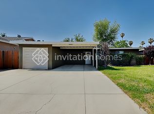 18612 Arminta St, Reseda, CA 91335