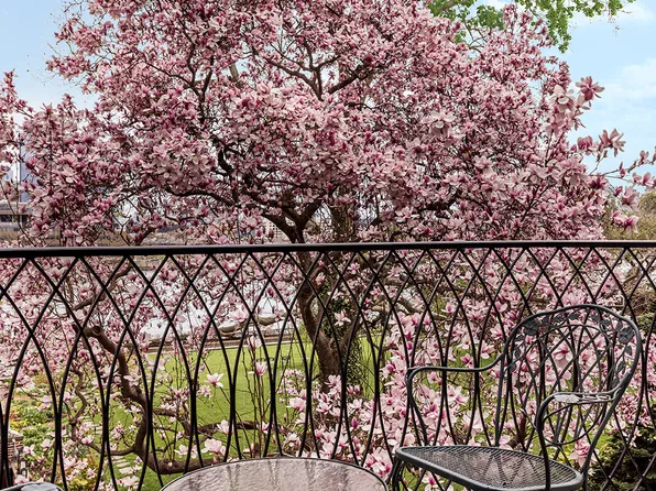 15 Sutton Place image 17 of 30