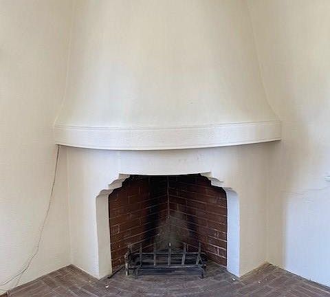 Decorative fireplace