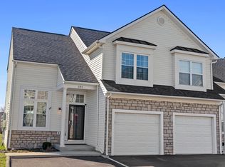 181 Waring Dr, Sunbury, OH 43074