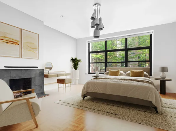 33 West 9th Street image 5 of 24