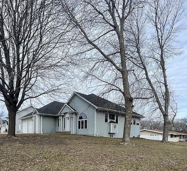 1st image of 3823 Cedar Creek Ct