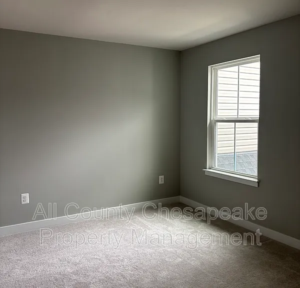 3143 Strasbaugh Dr — Photo 2