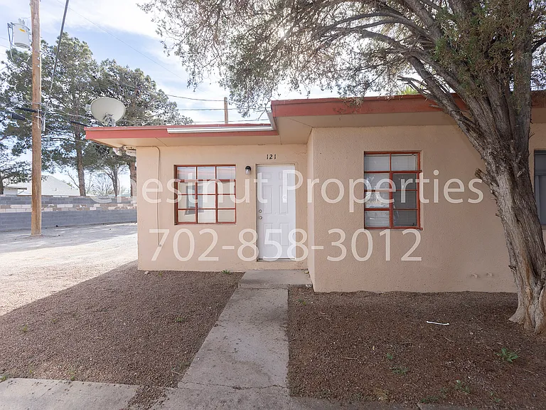 1205 Cherry St #B — Photo 1