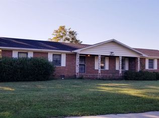 2567 James Rd, Valdosta, GA 31601