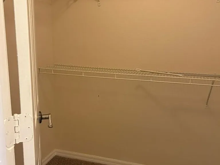 2940 Bedford St — Photo 23