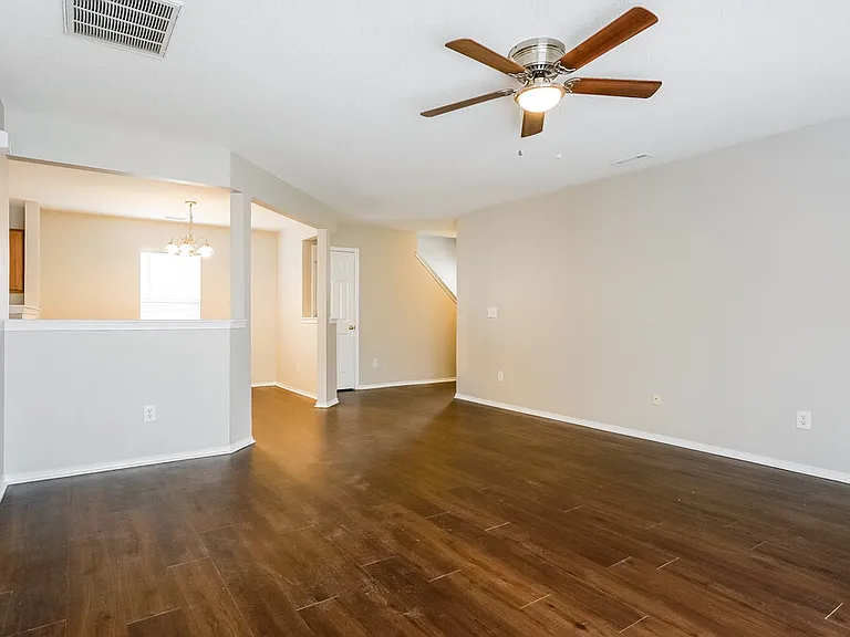 3149 Varcroft Rd — Photo 4
