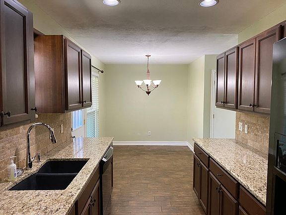 3rd image of 10584 High Hollows Dr APT 175U