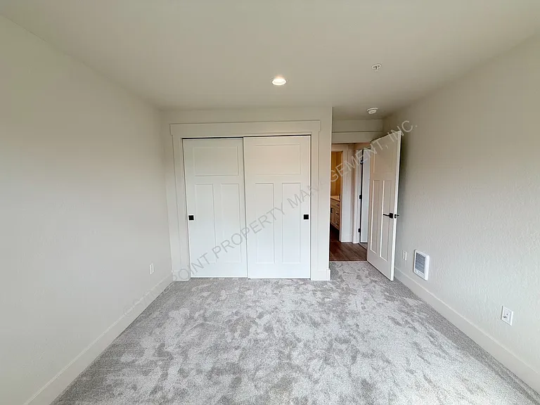 424 S Olive Ave #304 — Photo 27