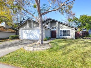 5620 Terrace Dr, Rocklin, CA 95765