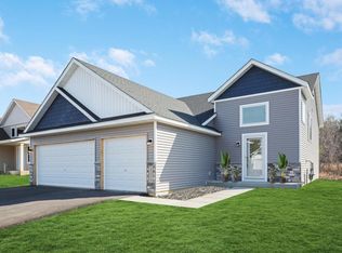 2110 Goldenray Dr, Faribault, MN 55021