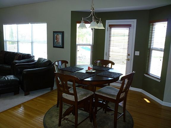 5th image of 13422 Blackstone Ln