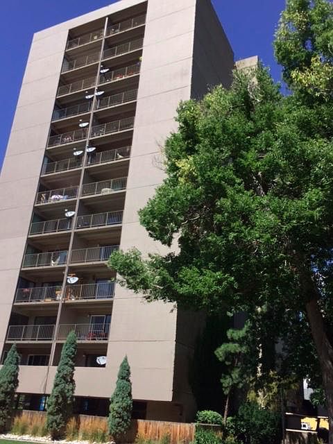 1433 Building Facade