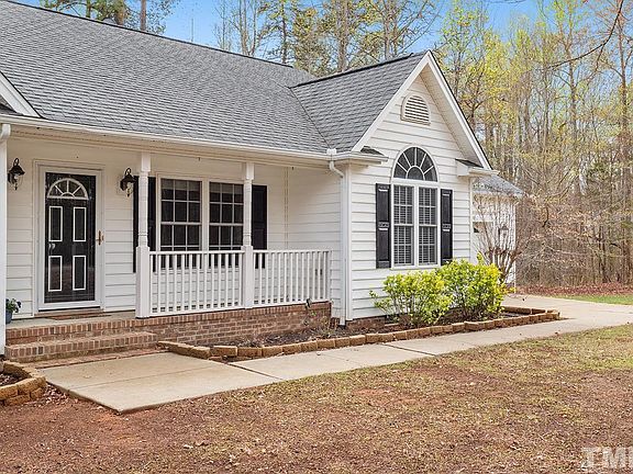 2nd image of 1102 Bricewood Ln