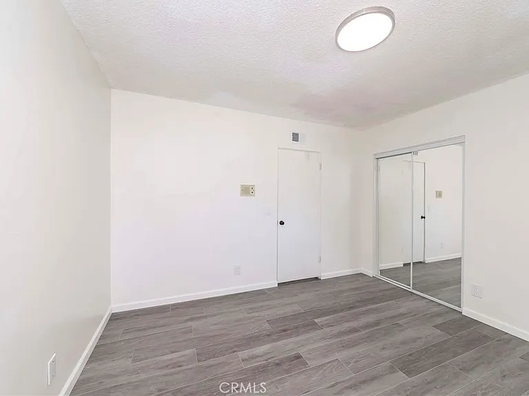 4610 Rockbluff Dr — Photo 14