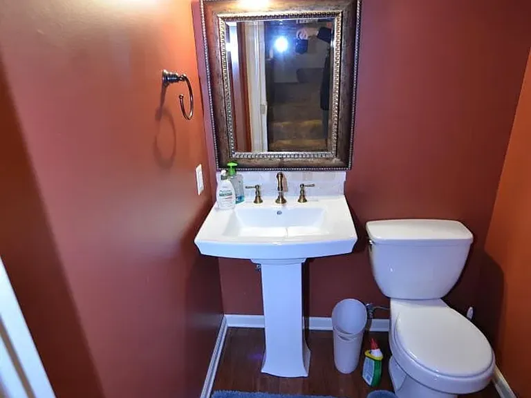 105 Bordeaux Ct — Photo 11