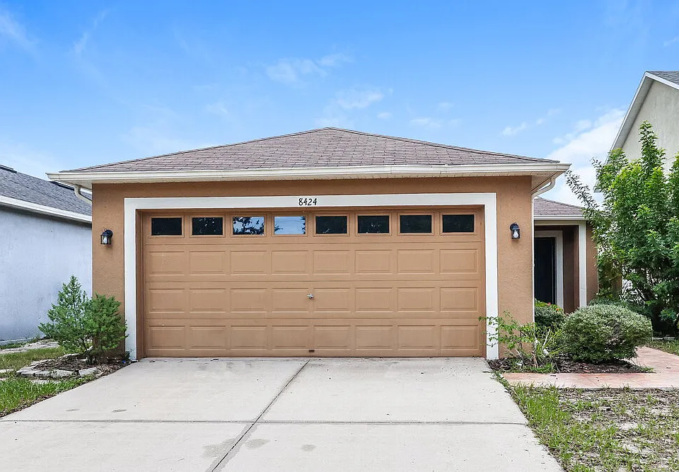 8424 Deer Chase Dr