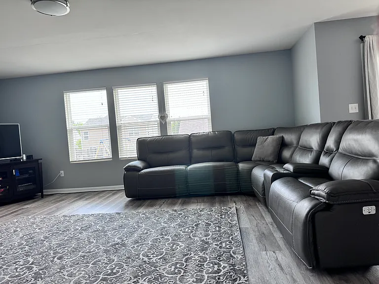 425 Rockcrest Way — Photo 13