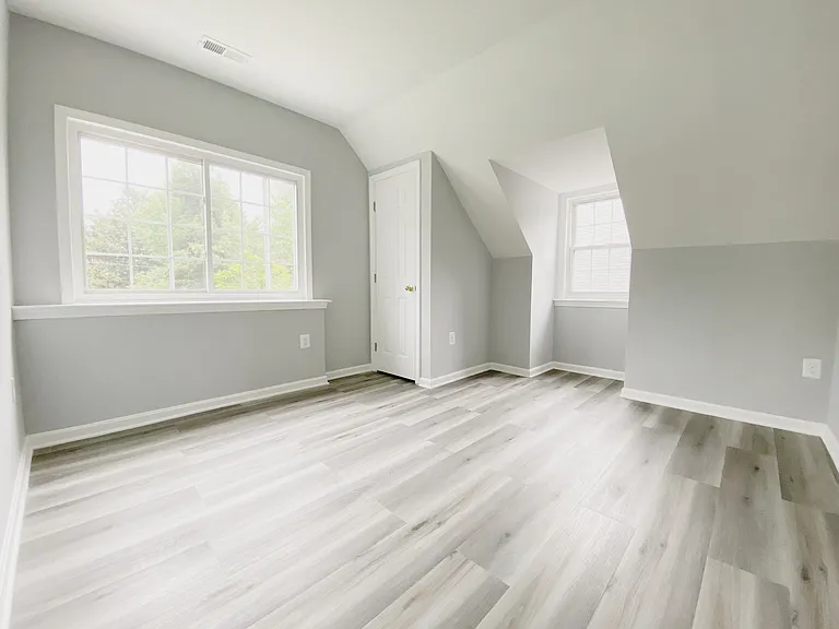 1536 Douglas St NE — Photo 22