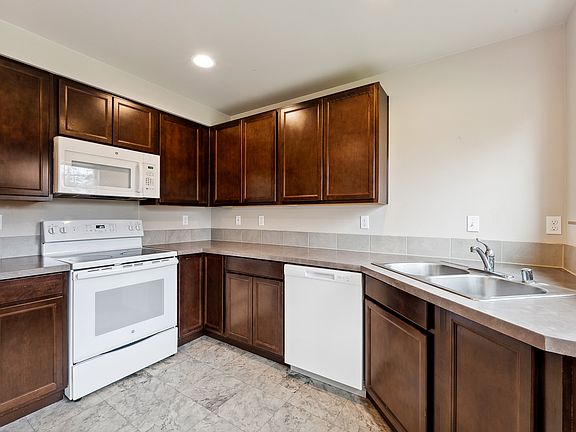 3rd image of 1019 108th Street Ct E Unit 105