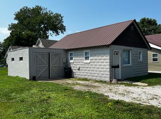 104 S Scott St, Rensselaer, IN 47978